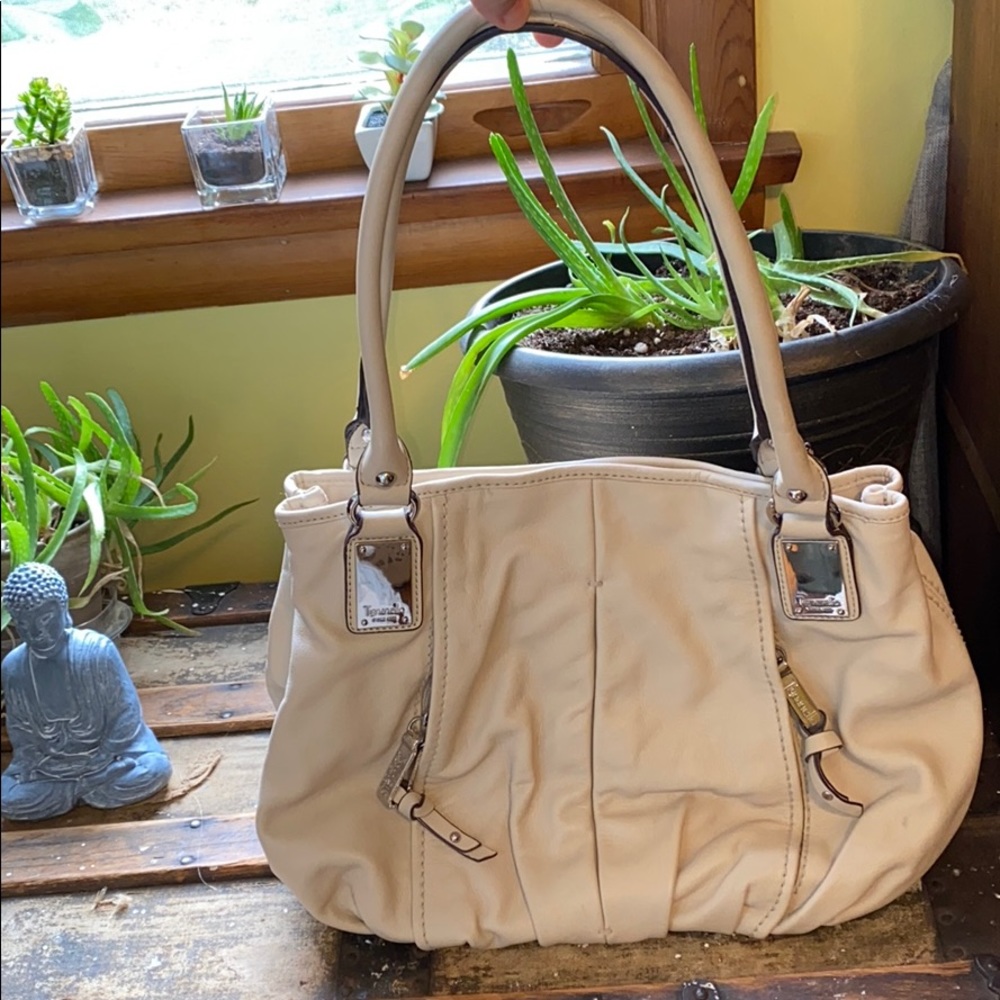 Elegant Cream Handbag